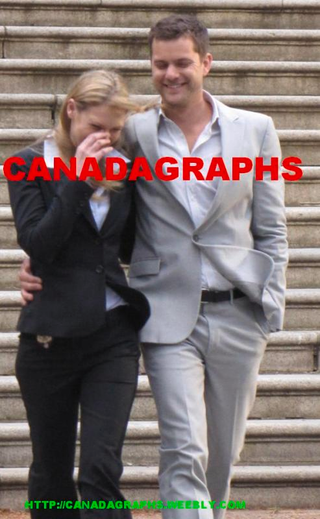 Illustration for article titled Fringe Set Pics